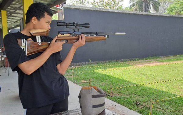 Alghifari Siap Persembahkan Medali Menembak di Popnas Palembang