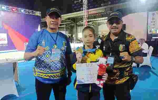 Lifter Putri Lampung Raih Medali Pertama Hari Pertama POPNas Palembang