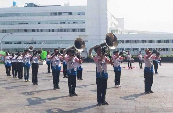 FYBI Tampil di Gebyar LCM Untuk Pemanasan Lomba di Bali