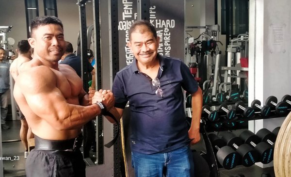 Amalsyah Sambangi Latihan Binaraga Lampung