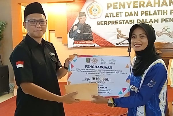 Kali Ini Dari Pengprovnya, Pesilat Kembali Dapat Tali Asih, Ini Pesan Ari Nanda