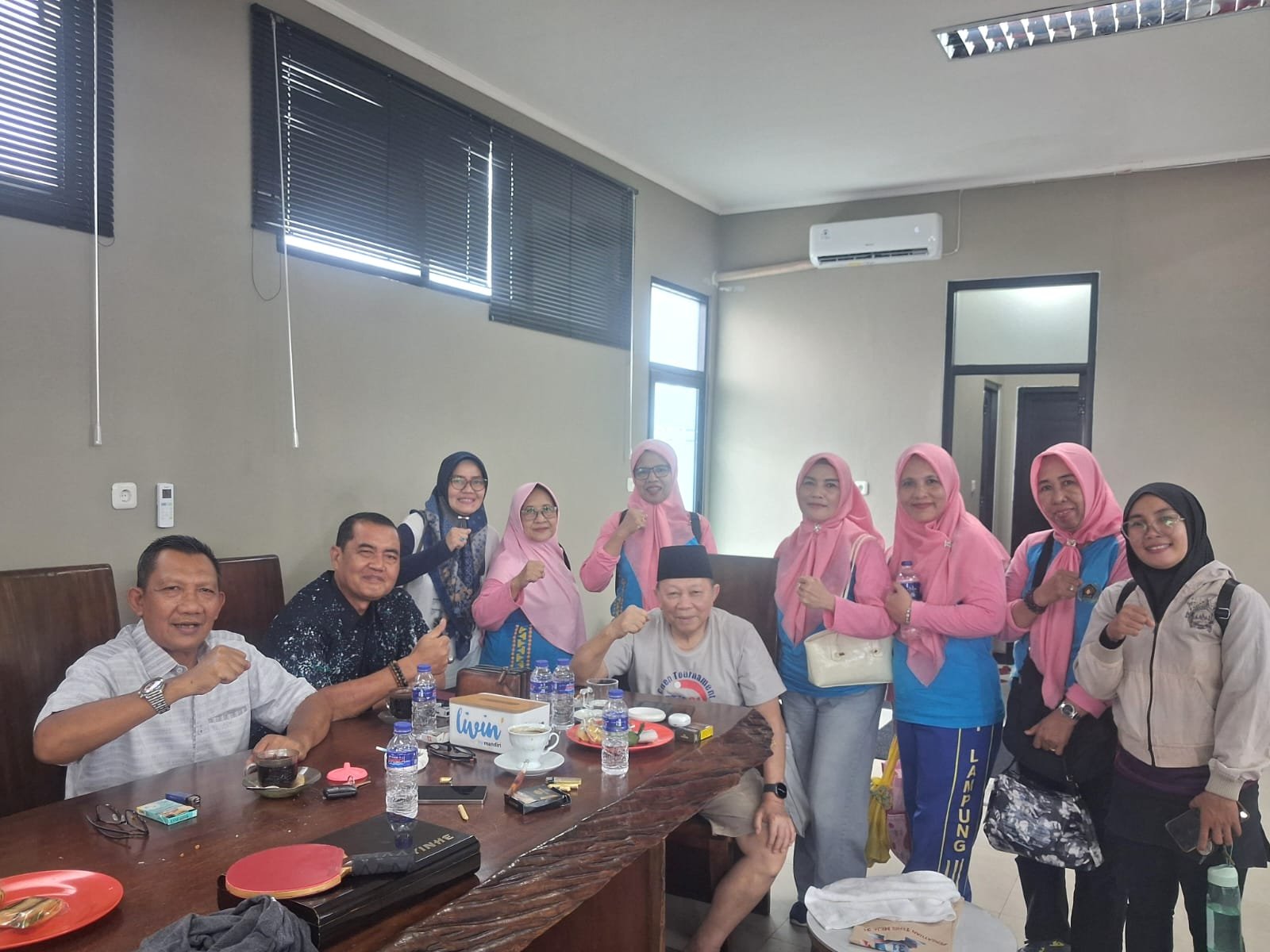 Dapat Dukungan Ayah Faisol, Tim Tenis Meja Siwo PWI Makin Bersemangat