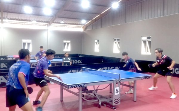 Menunggu Strategi Tim Beregu Putra Tenis Meja Lawan Jateng Hari Ini