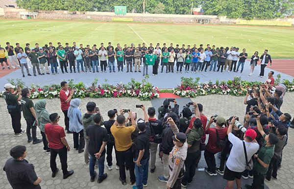 Saat Launching Team, Nusantara Lampung FC Bermain “Gila”