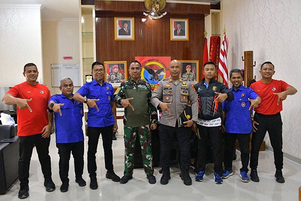 Anggota Brigif 4 Batalyon 7 Marinir Perkuat Tim Karate Lampung