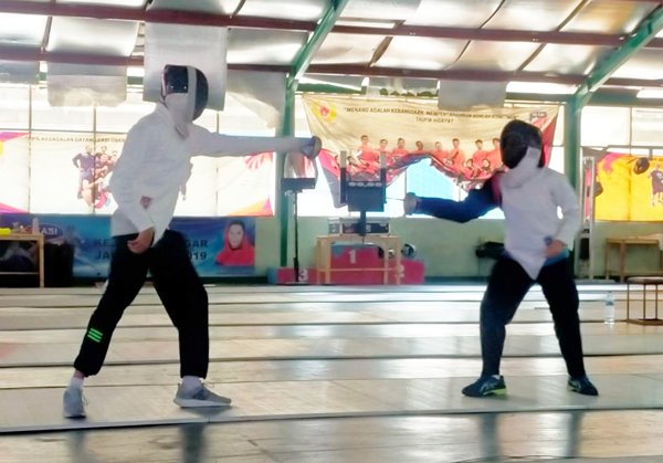 Anggar Lampung Try-out ke Jabar, Jajal Para Juara PON Papua