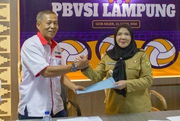 Aklamasi, Eva Dwiana Pimpin PBVSI Sampai 2030